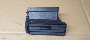 Kratka nawiewu powietrza lewa Citroen C5 III 9682532077 2