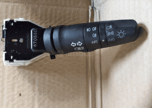 Nissan Note E11 I przelacznik swiatel