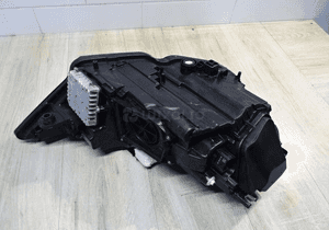 Audi A6 C8 4K lampa lewa przód full led kpl europa 10