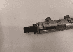Bmw n47 2.0 diesel oe 780912802 LISTWA WTRYSKOWA 4