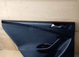 Tapicerka boczek lewy tył tylna lewa VW Passat B6 Kombi 3