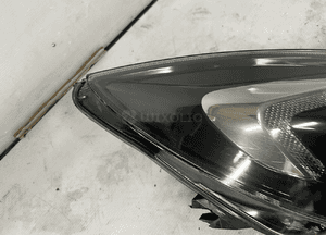 Opel insignia a lift lampa prawa przód przednia uk 39031210RH 4