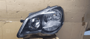 Lampa lewy przód przednia lewa VW Polo IV 9N Nowa TYC 20-0730-15-2 4
