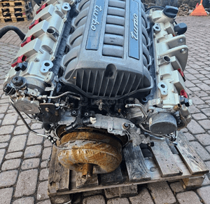 Porsche cayenne turbo s 4.8V8 M4851 M48/51 silnik kompletny 4