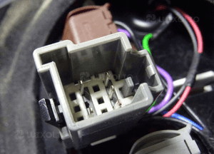 Volvo XC60 lift lampa lewa tylna lewy tył 31323034 10