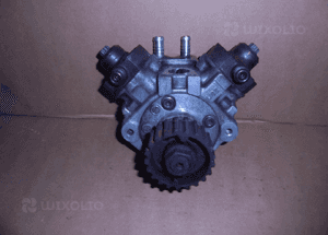 Pompa wtryskowa paliwa PORSCHE CAYENNE AUDI Q7 4.2TDI 057130755AE 2