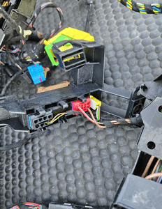 Wiazka Instalacja Wnetrza 3.2 FSI AUK Benzyna Audi A4 B7 Sedan Quattro UK Angielska 11