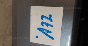 Zderzak przód przedni do opel astra h 3 iii gtc halogeny kod kolor Z163 2