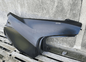 Blotnik tyl tylny prawy toyota corolla E16 sedan 3