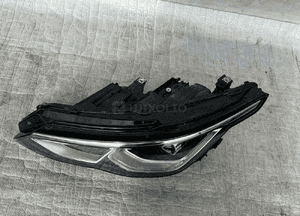 Vw golf 8 viii full led iq lampa 5H1941035 2