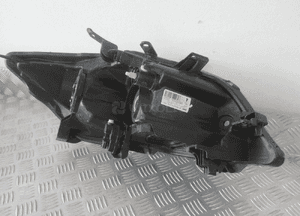 Lampa przednia przód lewa toyota auris i lift 2009-2012 11