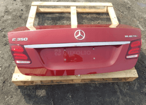 Klapa bagaznika mercedes W212 lift sedan 1