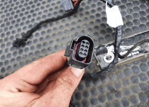 Instalacja 8E0971687E Wiazka Drzwi Kostki Elektryczne Szyby Tyl Tylne AUDI A4 B6 7