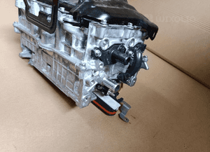 Przetwornica konwerter falownik toyota yaris iv 1.5 hybryda G9200-52320 5