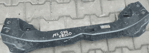 Mercedes ML 270 W163 belka wzmocnienie gorne przod 1