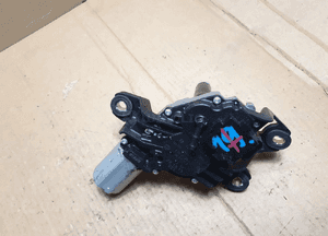 } SILNICZEK WYCIERACZKI TYŁ VW GOLF V PLUS nr 5M0955711B / 0390201809 8