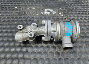Zawór EGR 06B131101C 06B131817E AWT Spalin Powietrza Wtornego 1.8 T 2.0 T AUDI VW Skoda Seat 3