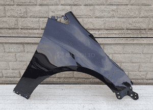 Corolla sedan E21 E210 19-24 błotnik prawy przedni 1
