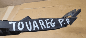 Ślizg zderzaka prawy przód VW Touareg 7L6807184C 6