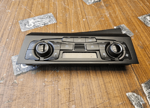 Klimatronik 8T1820043AQ Panel Sterowania Nawiewu Klimatyzacji Grzane Fotele AUDI A4 B8 A5 Europa 6