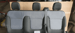 Fotel kanapa ławka tył tylna Renault Trafic III Vivaro B 14- 2