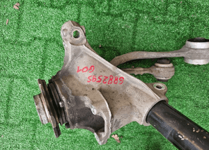 ZWROTNICA LEWA WAHACZ AMORTYZATOR X3 X4 6882595 3