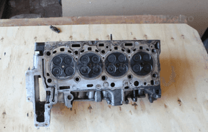 Głowica kompletna bmw E90 E91 2.0 d N47D20C 7810465 2011 9
