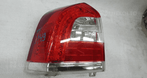 Volvo XC70 lift led lampa tylna lewa 2