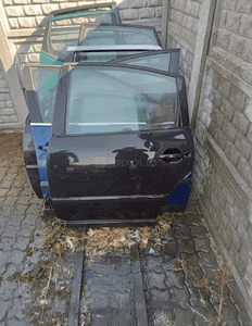 drzwi lewe tył passat b 5 sedan