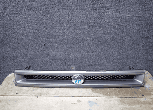Atrapa grill mazda 323 bg 89-94 1