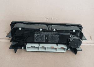 Panel nawiewu klimatyzacji klimy klimatronic VW Golf IV 4 2