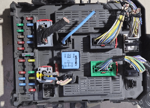 Peugeot 807 Citroen C8 modul sterownik BSI 4