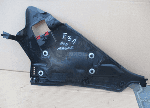 Podszybie prawe pokrywa osłona akumulatora bmw F30 F31 2