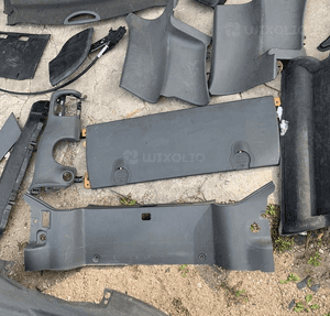 MERCEDES SL 230 cabrio boczek bagaznika tapicerka osłona plastik pasa podłoga klapa słupek 4