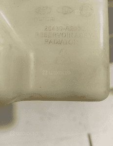 Zbiorniczek wyrównawczy hyundai I30 ii 1.6CRDI 12- 3