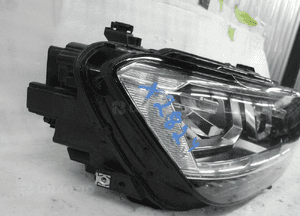 Vw tiguan ii 5N full led idealna lampa przednia prawa 5
