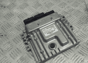 Sterownik silnika citroen C5 iii 163 km 9666098180 1