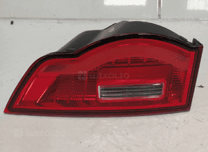 Jaguar f-pace X761 lampa lewa tył tylna w klapie bagażnika oryginał 2