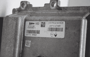Komputer sterownik silnika Valeo RENAULT CAPTUR; CLIO IV 0.9TCE  237103352R 2