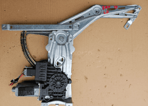 Opel Zafira B mechanizm podnośnik szyby przód przedni lewy 1