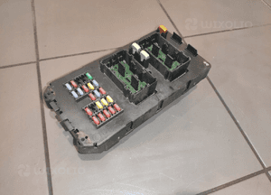 JEEP COMMANDER XK XH 3.0 GRAND CHEROKEE WK WH SKRZYNKA BSI 56049916AA BDB 4