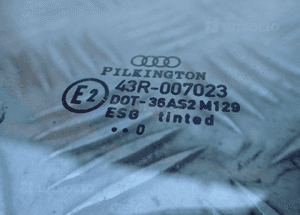Szyba drzwi prawy przód audi A4 B5 fl 2000 radom 4