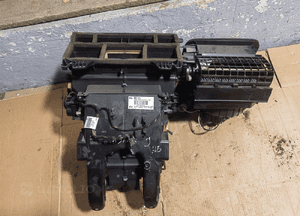 Nagrzewnica 13330977 opel astra j 3
