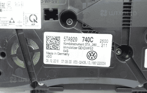Licznik zegary vw touran iii 5TA 28122K 5TA920740C 6