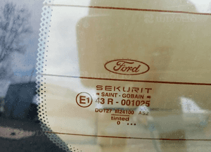 Klapa bagażnika Ford Focus MK1 Kombi 5