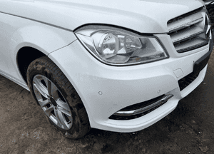 Mercedes W204 2.2CDI lift kpl przód 149 oryginał w kolor 3