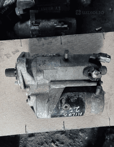 rozrusznik hilux 2.5 dci 1