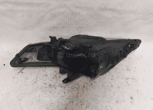 Przod przednia lampa prawa ford mondeo  MK4 4