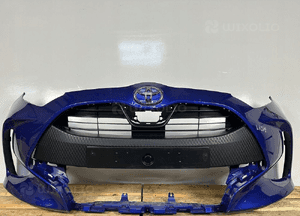 Zderzak przód przedni toyota yaris iv 4 2020-  grill blenda kratka cały 1