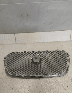 Jaguar xf X250 grill atrapa maskownica oryginał 2